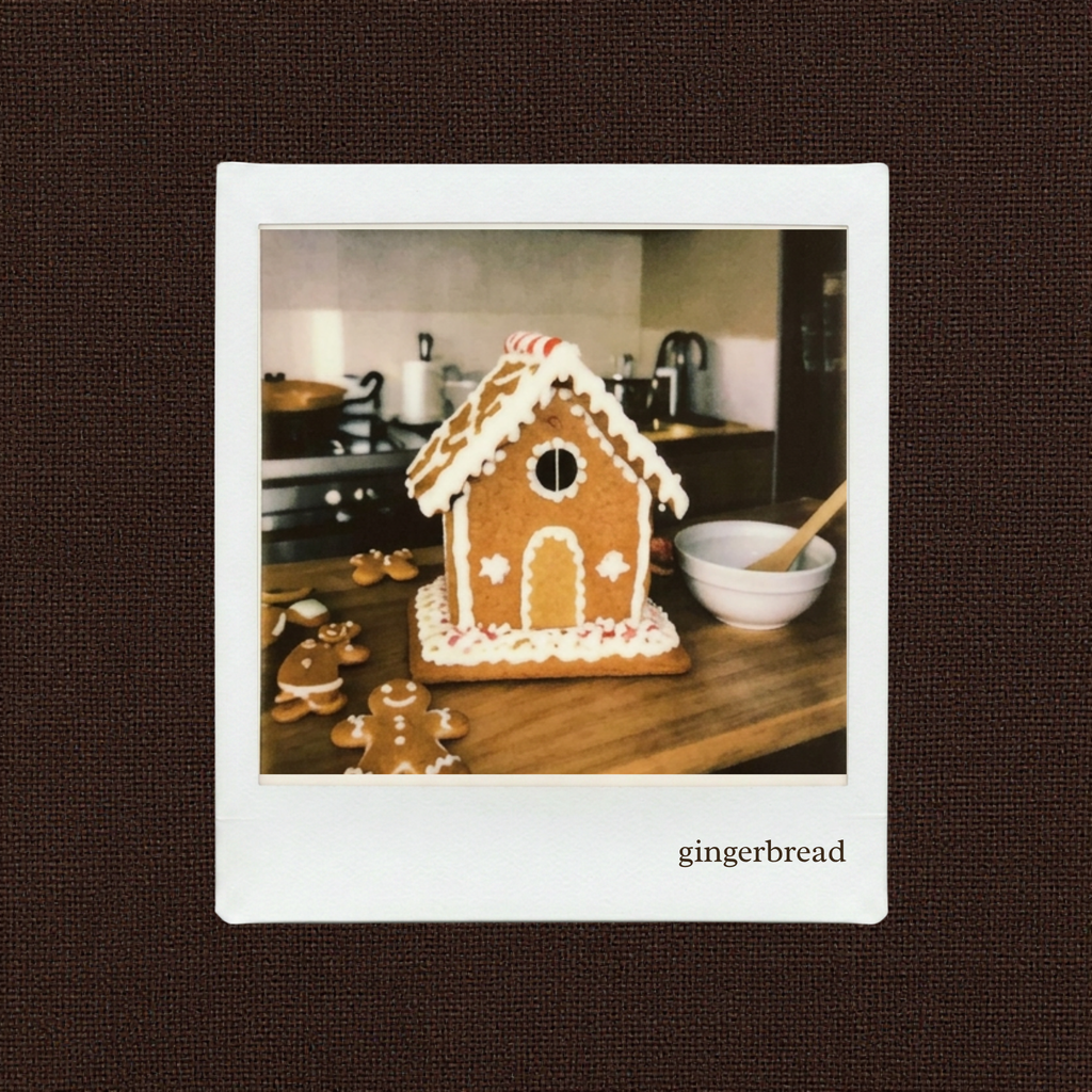 gingerbread soy wax travel candle